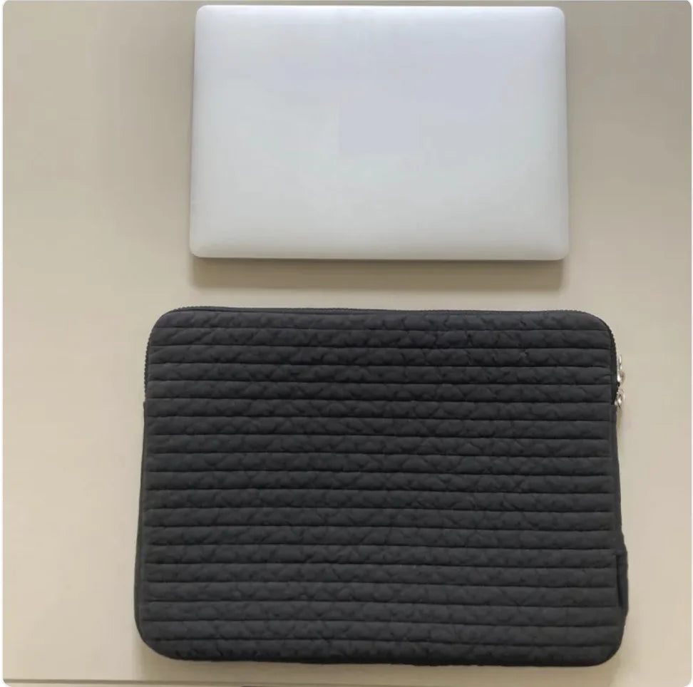 Anti-Shock Laptop Bag - Portable with Impact Protection